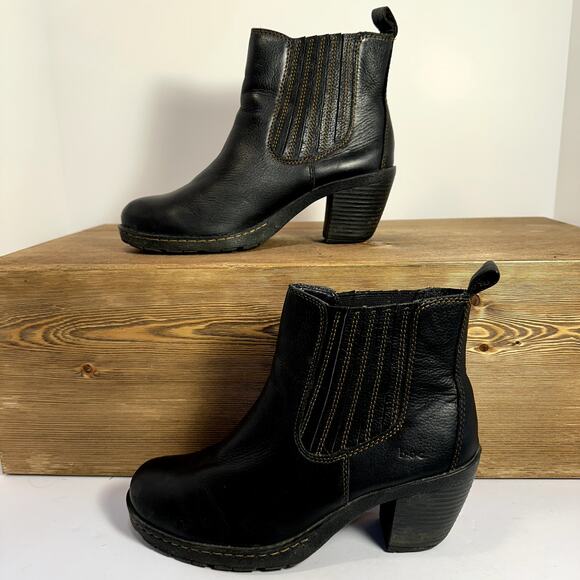 boc Chelsea Heeled Ankle Boots Womens 7 Chunky Leather Lugged Minimalist Comfy - Picture 2 of 9